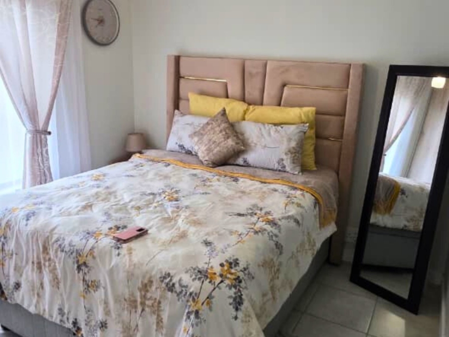 To Let 2 Bedroom Property for Rent in Mooikloof Manor Gauteng
