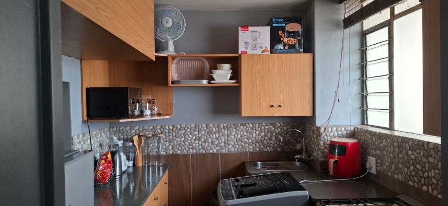 To Let 1 Bedroom Property for Rent in Arcadia Gauteng