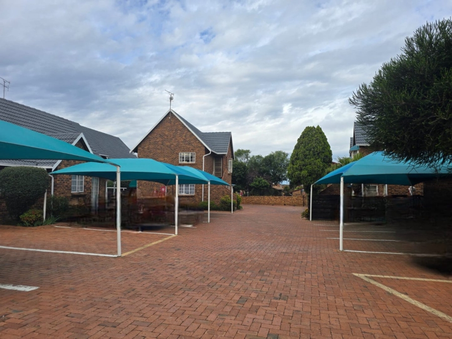 2 Bedroom Property for Sale in Atlasville Gauteng