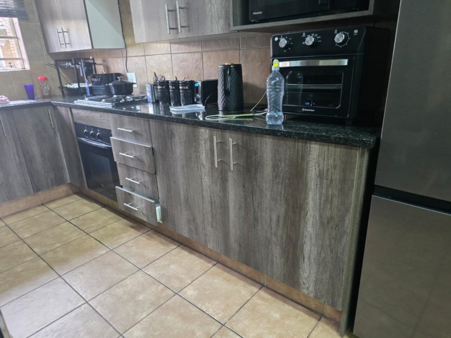 2 Bedroom Property for Sale in Atlasville Gauteng