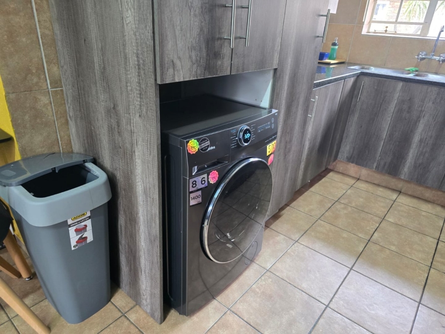 2 Bedroom Property for Sale in Atlasville Gauteng