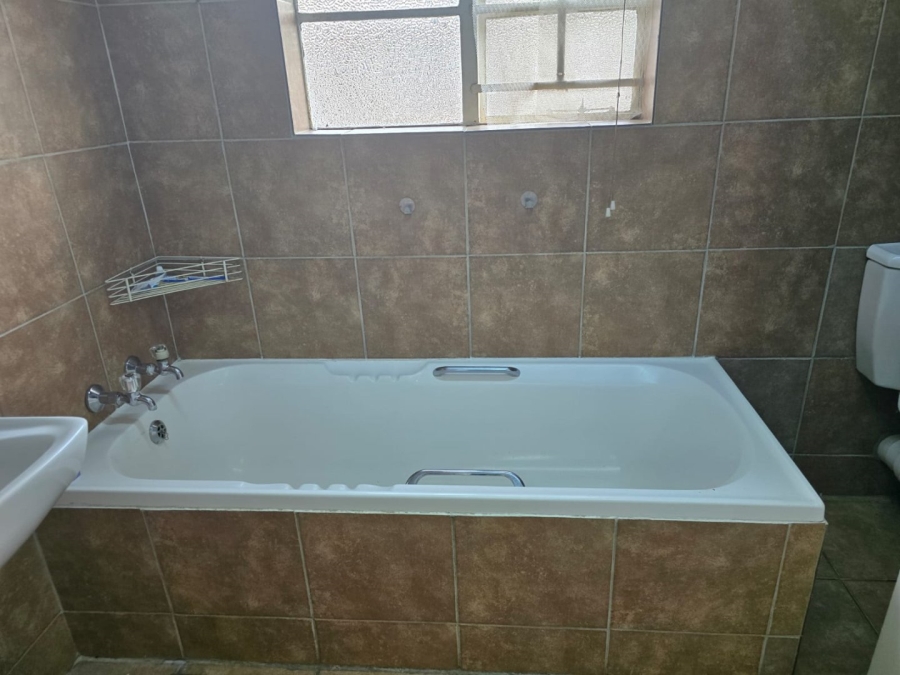 2 Bedroom Property for Sale in Atlasville Gauteng
