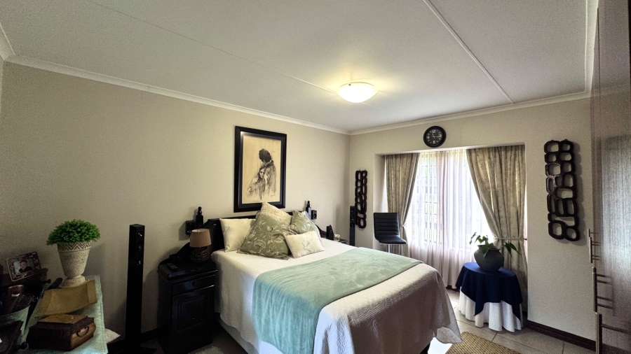 2 Bedroom Property for Sale in Olympus AH Gauteng