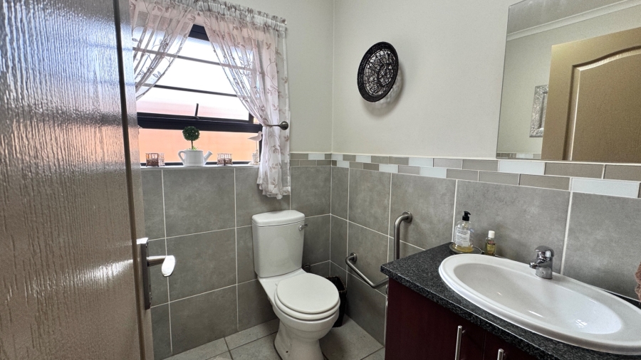 2 Bedroom Property for Sale in Olympus AH Gauteng
