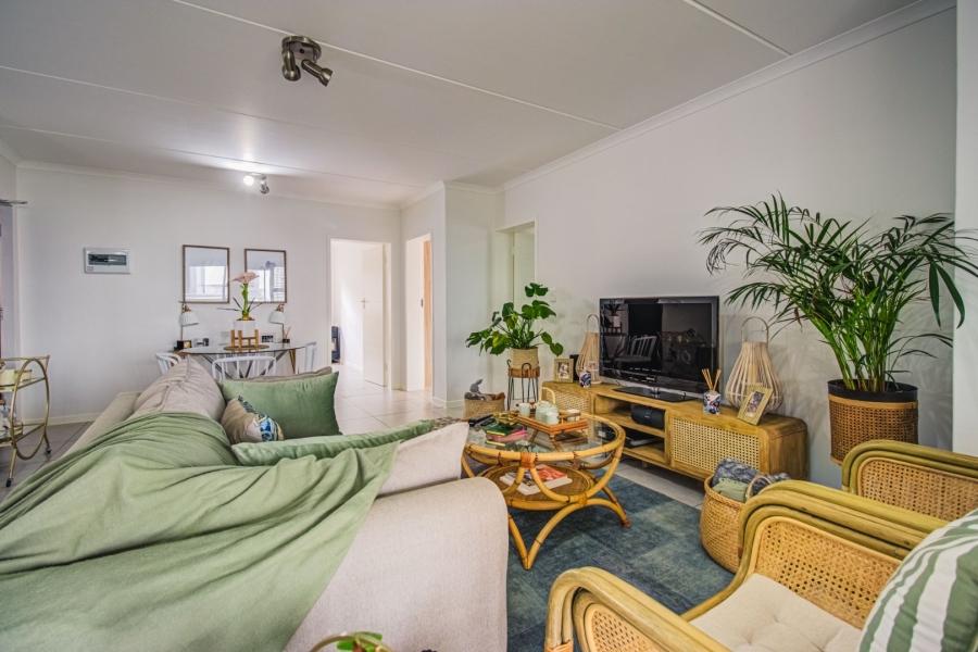 3 Bedroom Property for Sale in Longlake Gauteng