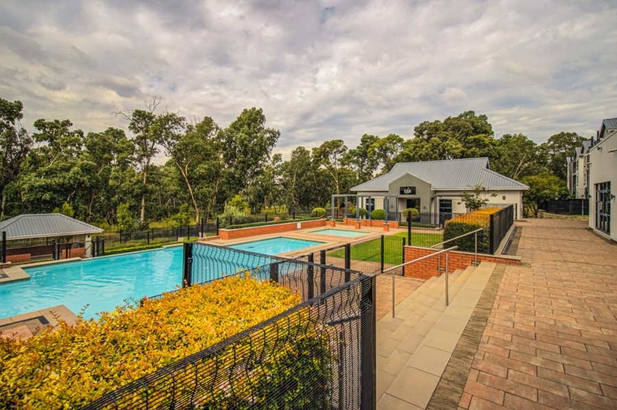 3 Bedroom Property for Sale in Longlake Gauteng