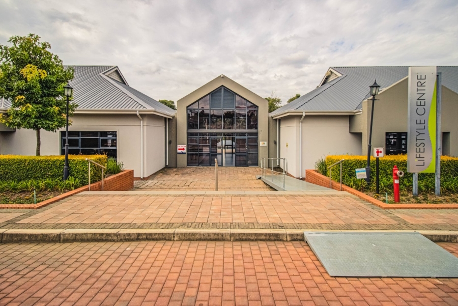 3 Bedroom Property for Sale in Longlake Gauteng