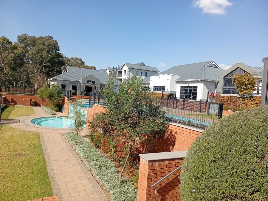 3 Bedroom Property for Sale in Longlake Gauteng