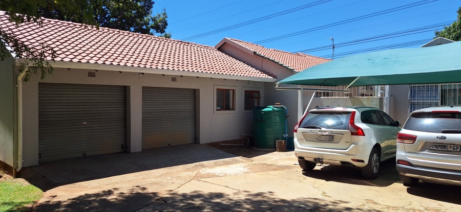 3 Bedroom Property for Sale in Birch Acres Gauteng