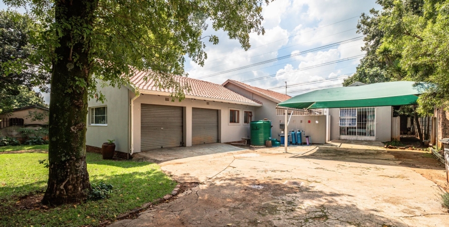 3 Bedroom Property for Sale in Birch Acres Gauteng