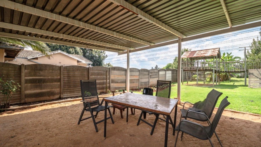 3 Bedroom Property for Sale in Birch Acres Gauteng