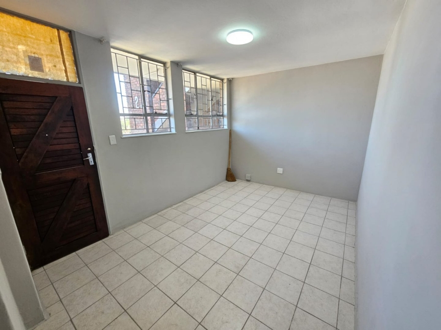 To Let 3 Bedroom Property for Rent in Laudium Gauteng