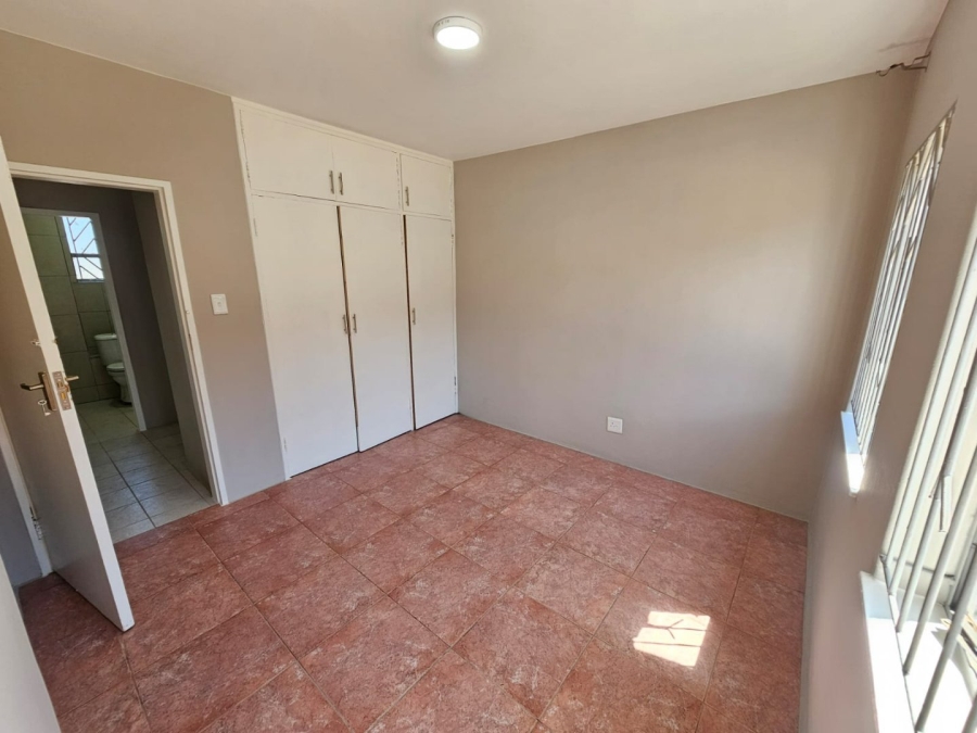 To Let 3 Bedroom Property for Rent in Laudium Gauteng