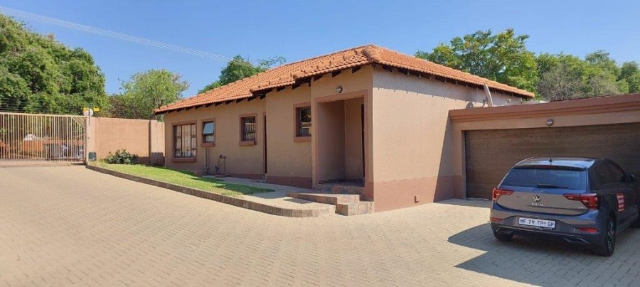 2 Bedroom Property for Sale in Pretoria West Gauteng