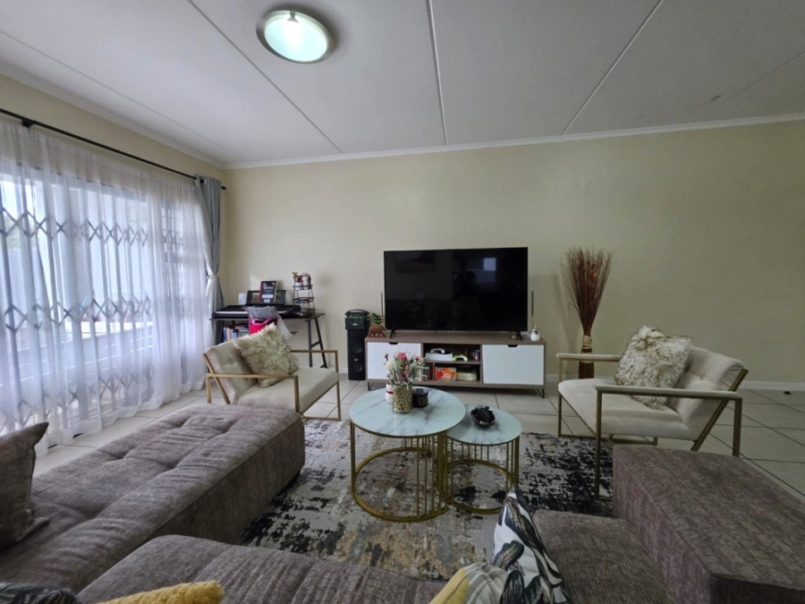 3 Bedroom Property for Sale in Modderfontein Gauteng