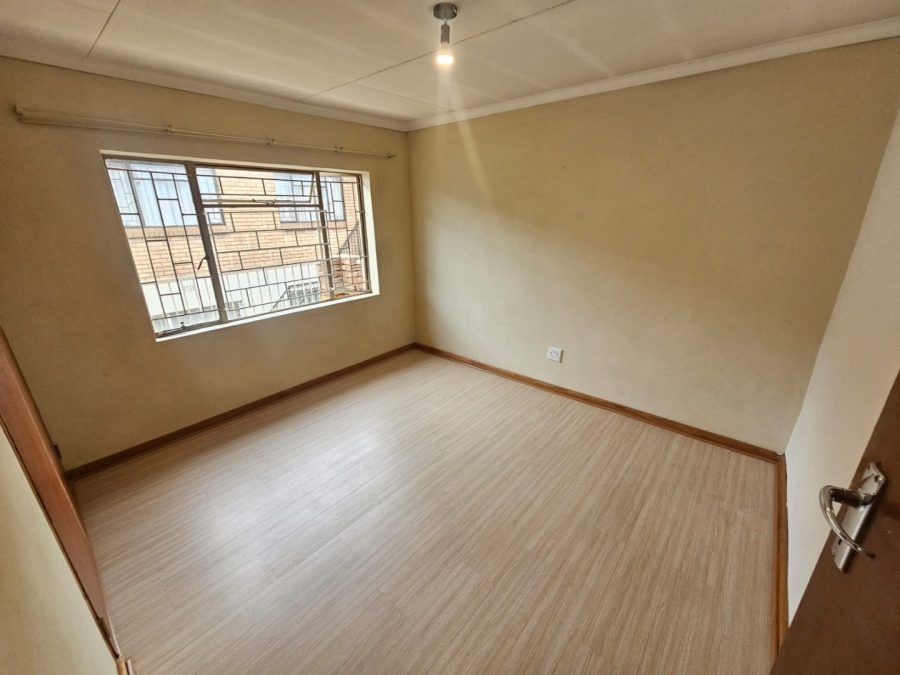 To Let 3 Bedroom Property for Rent in Laudium Gauteng
