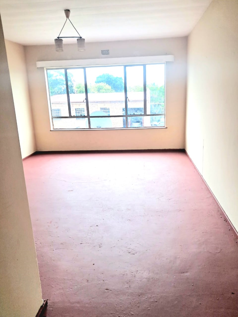 To Let  Bedroom Property for Rent in Dawnview Gauteng