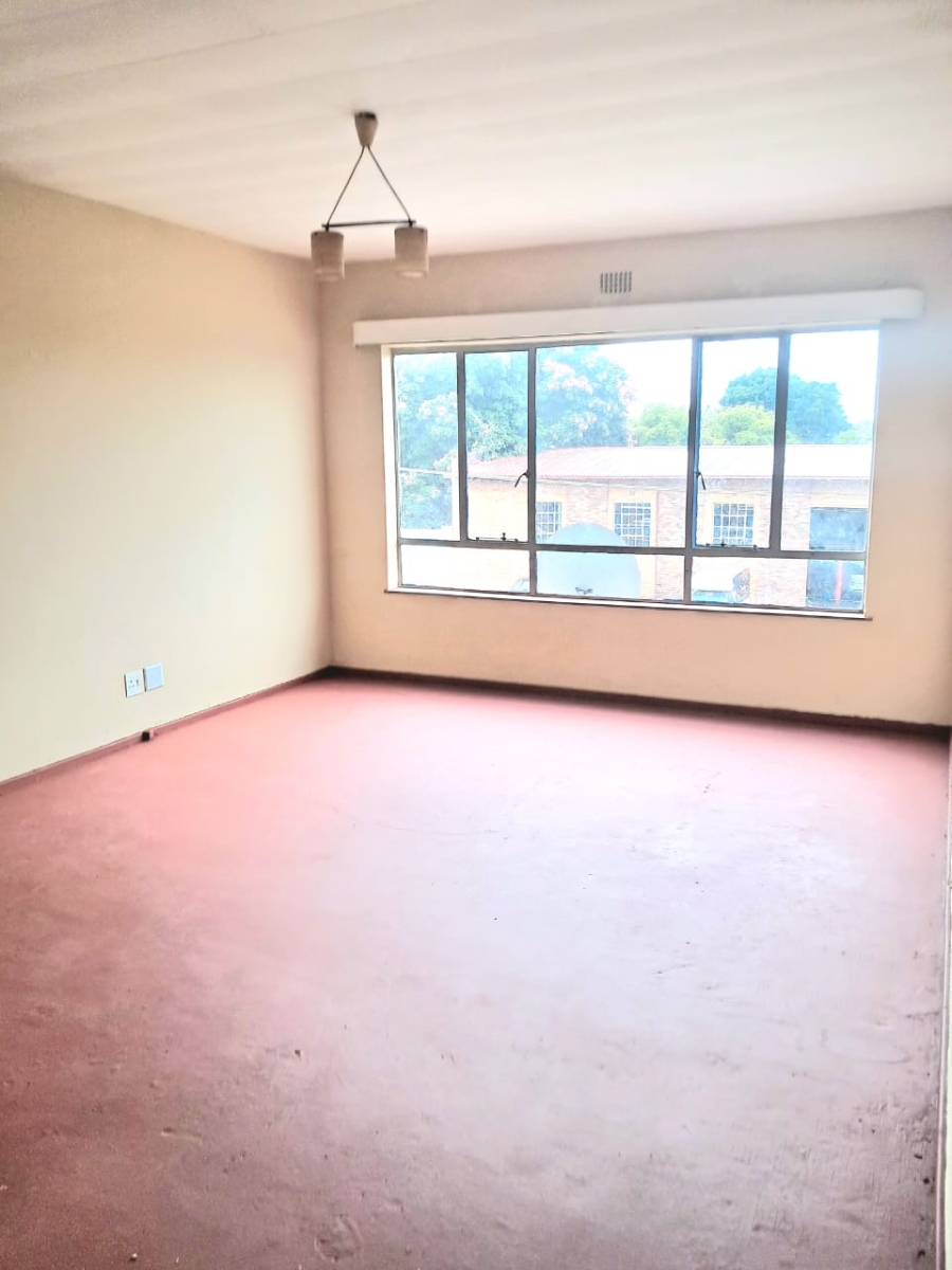 To Let  Bedroom Property for Rent in Dawnview Gauteng