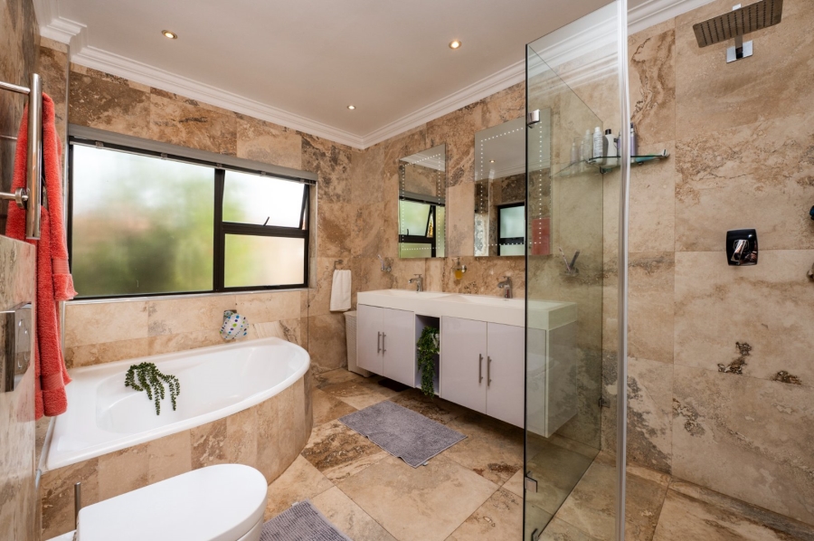 4 Bedroom Property for Sale in Meyersdal Gauteng