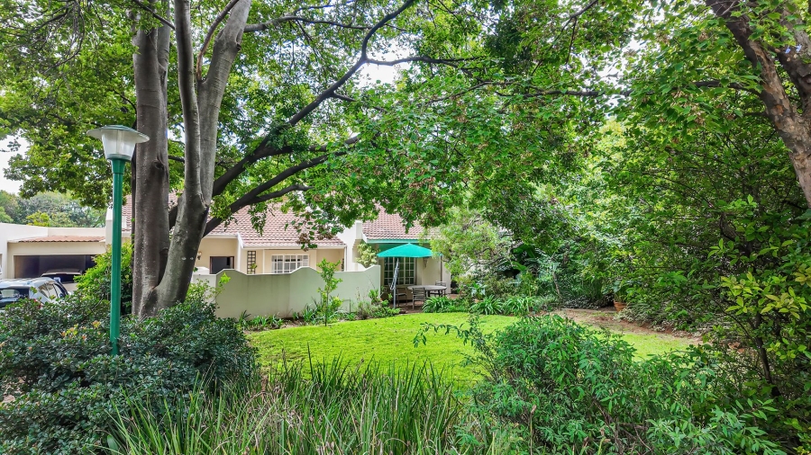 2 Bedroom Property for Sale in Magaliessig Gauteng