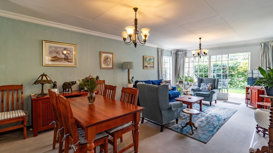 2 Bedroom Property for Sale in Magaliessig Gauteng