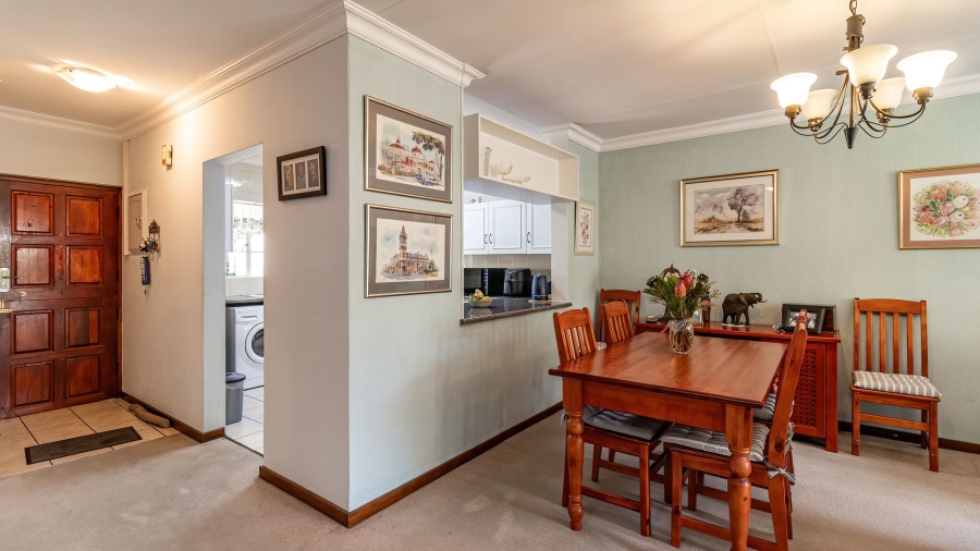 2 Bedroom Property for Sale in Magaliessig Gauteng