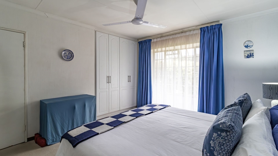 2 Bedroom Property for Sale in Magaliessig Gauteng