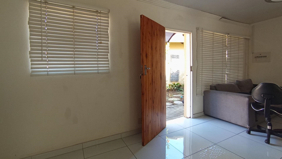 2 Bedroom Property for Sale in Willow Park Gauteng