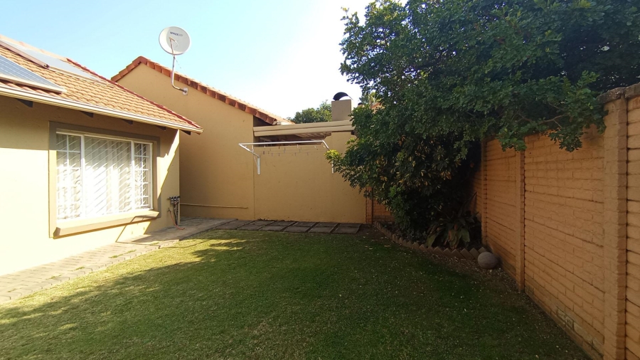 2 Bedroom Property for Sale in Willow Park Gauteng