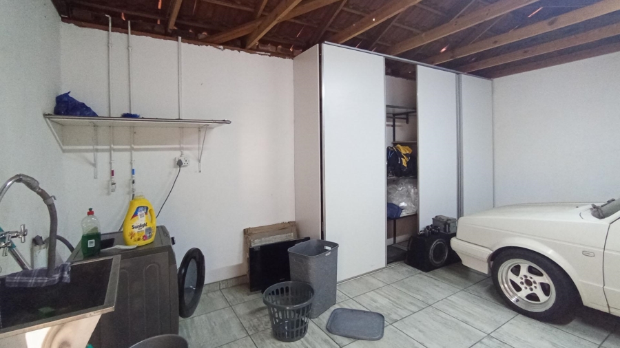 2 Bedroom Property for Sale in Willow Park Gauteng