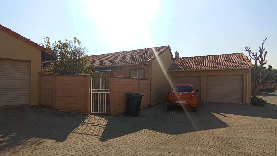 2 Bedroom Property for Sale in Willow Park Gauteng