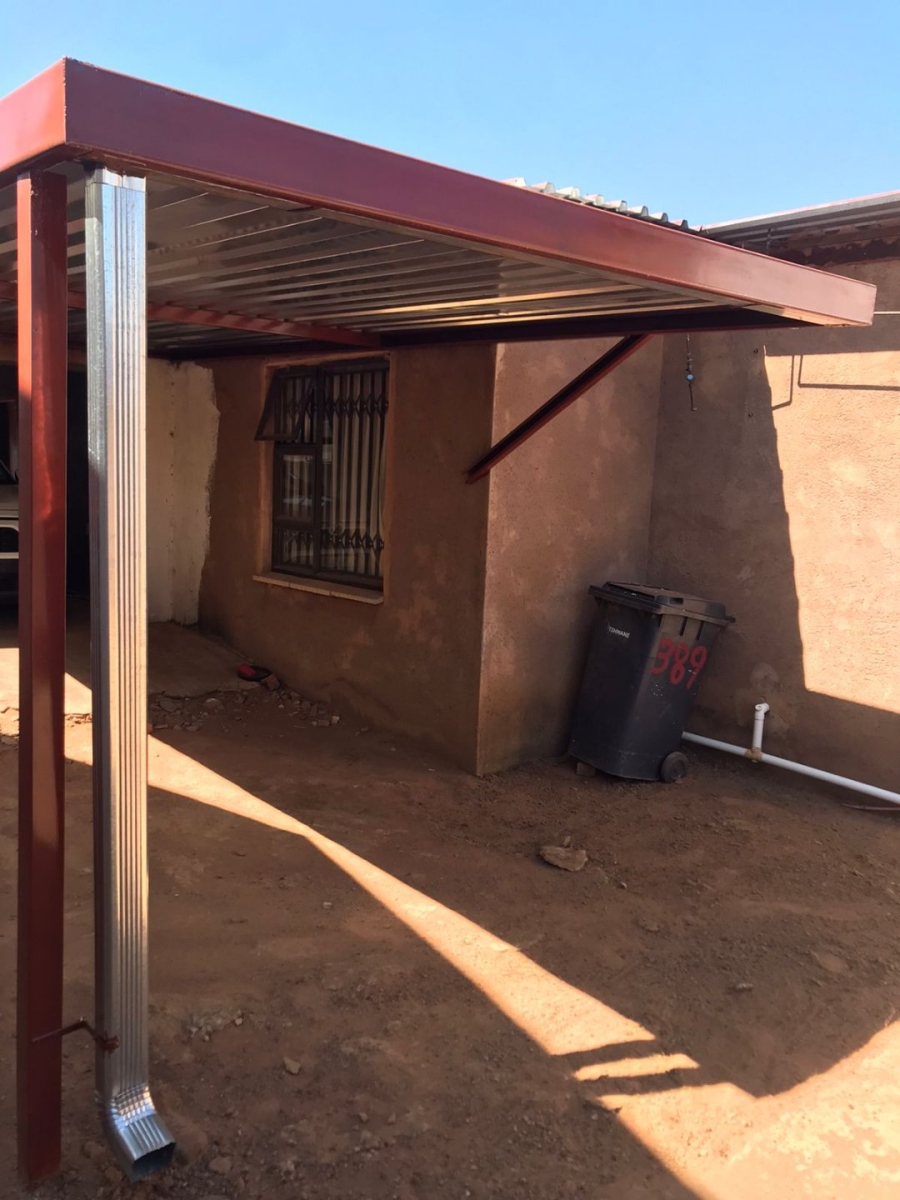 2 Bedroom Property for Sale in Soshanguve VV Gauteng