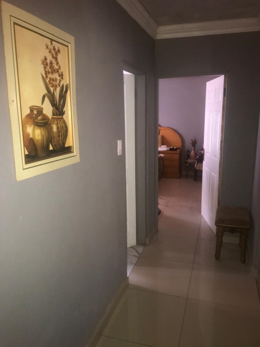 2 Bedroom Property for Sale in Soshanguve VV Gauteng