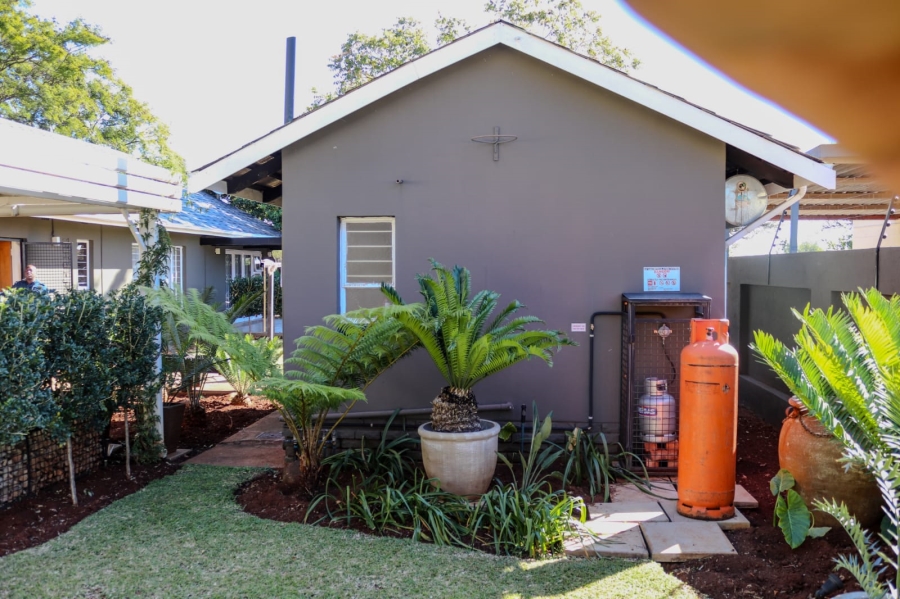 4 Bedroom Property for Sale in Annlin Gauteng