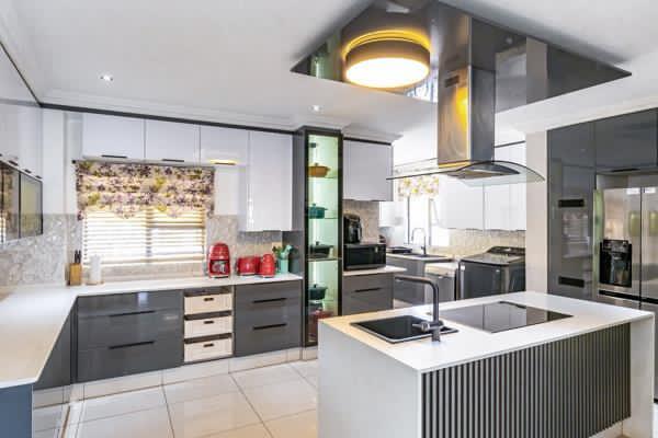 4 Bedroom Property for Sale in Amandasig Gauteng