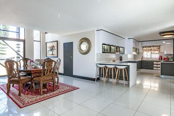 4 Bedroom Property for Sale in Amandasig Gauteng