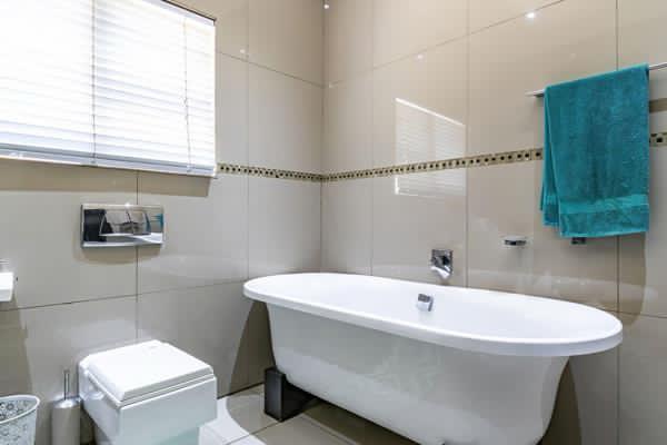 4 Bedroom Property for Sale in Amandasig Gauteng