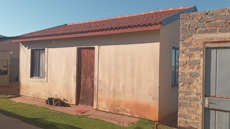 2 Bedroom Property for Sale in Lawley Gauteng