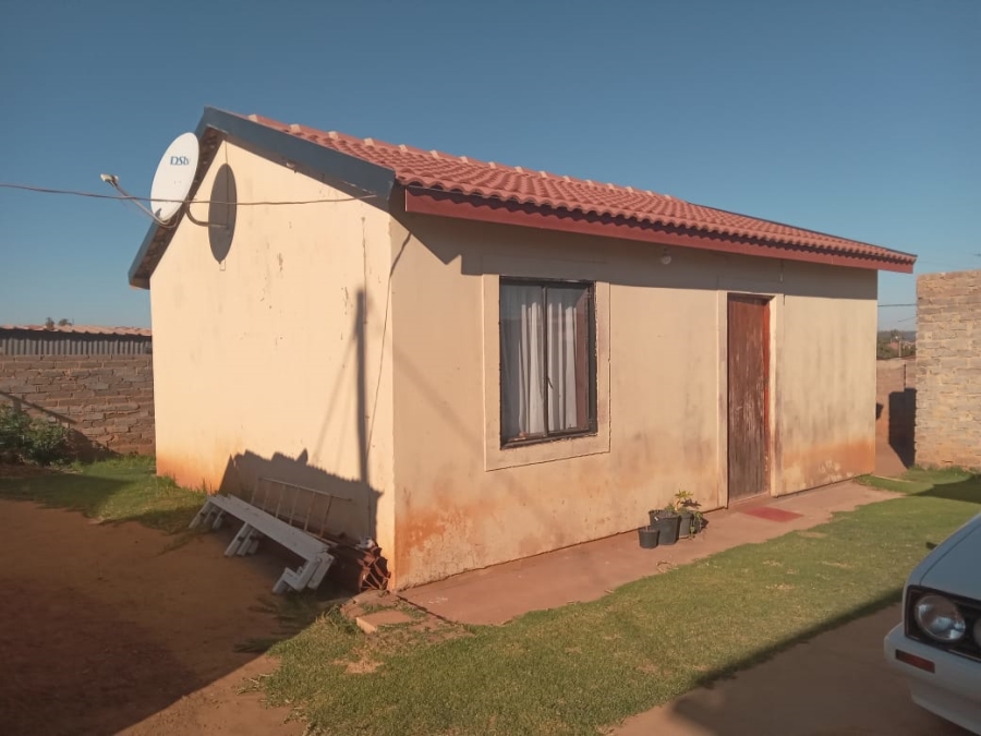 2 Bedroom Property for Sale in Lawley Gauteng