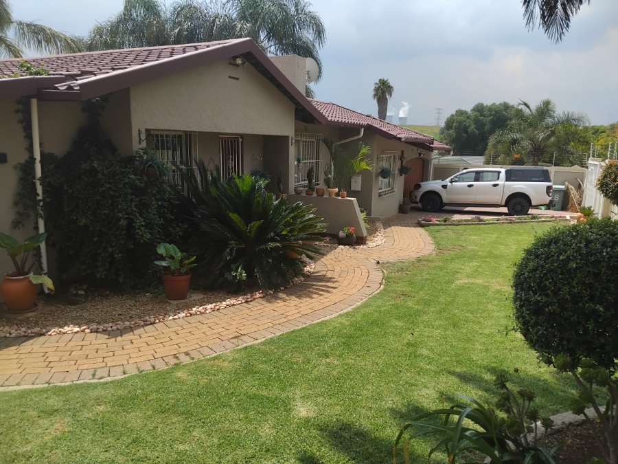 3 Bedroom Property for Sale in Eden Glen Gauteng