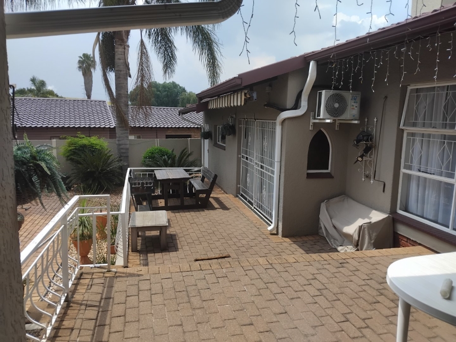 3 Bedroom Property for Sale in Eden Glen Gauteng