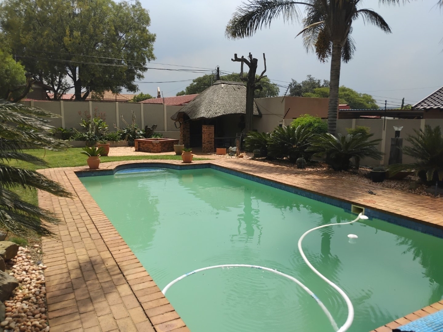 3 Bedroom Property for Sale in Eden Glen Gauteng