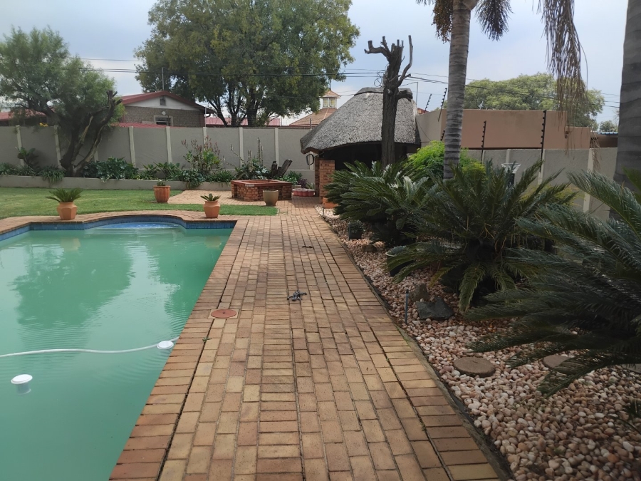 3 Bedroom Property for Sale in Eden Glen Gauteng