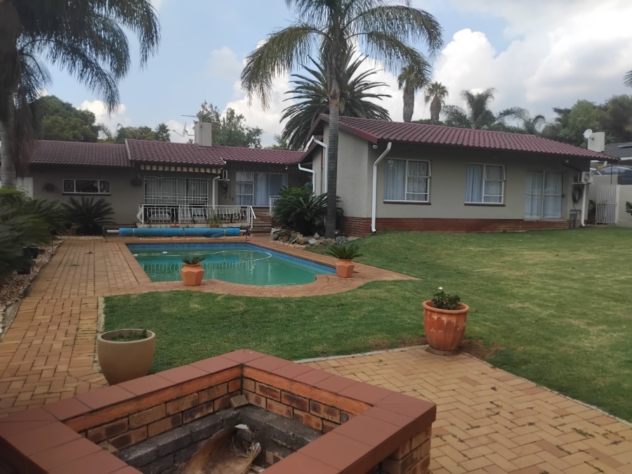 3 Bedroom Property for Sale in Eden Glen Gauteng
