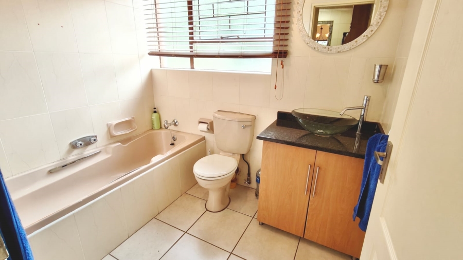 3 Bedroom Property for Sale in Vaal Marina Gauteng
