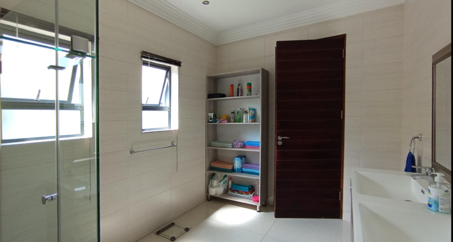 4 Bedroom Property for Sale in Copperleaf Estate Gauteng