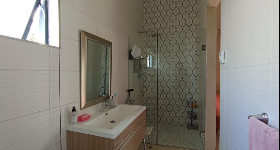 4 Bedroom Property for Sale in Copperleaf Estate Gauteng