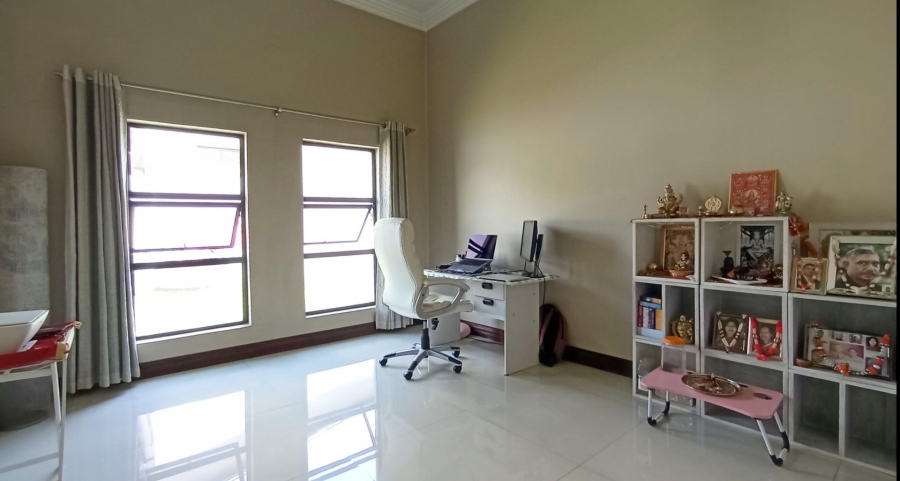 4 Bedroom Property for Sale in Copperleaf Estate Gauteng