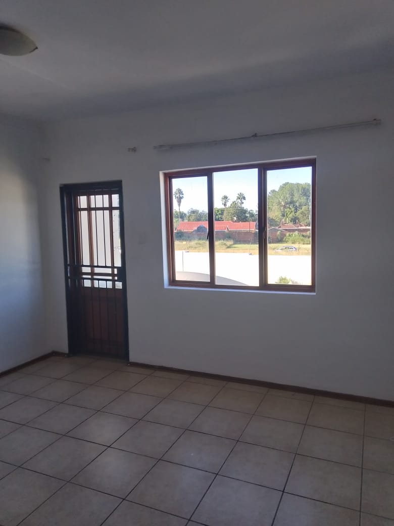 2 Bedroom Property for Sale in Heatherdale AH Gauteng