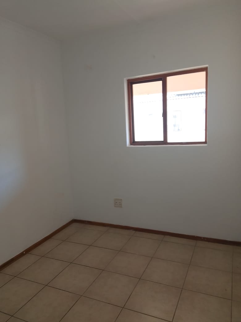 2 Bedroom Property for Sale in Heatherdale AH Gauteng